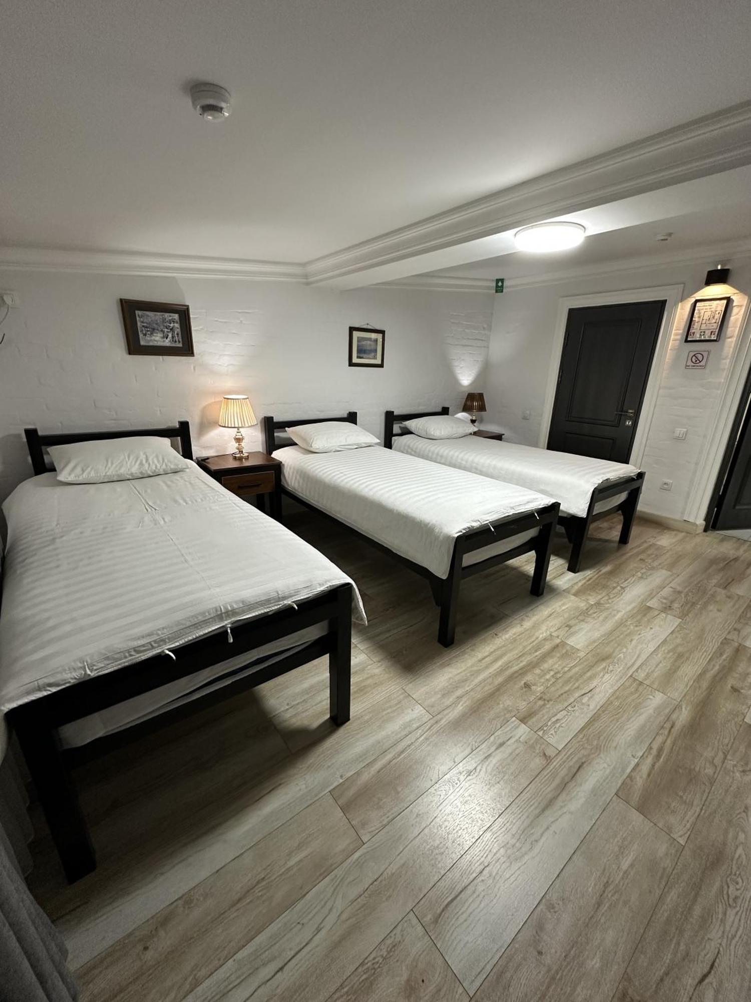 Nest Inn Tașkent Exterior foto